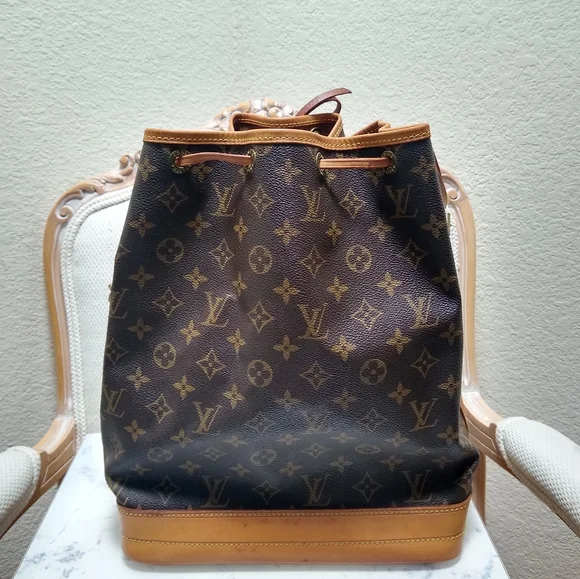 Louis Vuitton Vintage Noe GM Bucket Bag - Picture 3 of 16